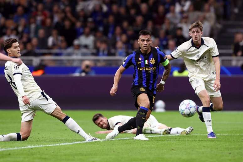 Tresoldi faz hat-trick, e Brugge vence a Inter em Milão